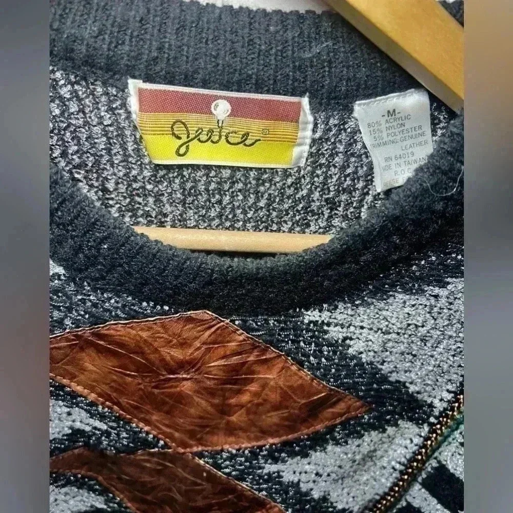Vintage 80s Coogi-Style Aztec Sweater Textured Knit with Leather Panels, medium - Picture 3 of 5